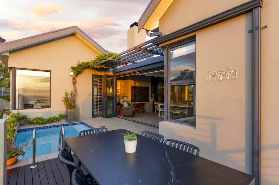 5 Bedroom Property for Sale in Fairhaven Country Estate Western Cape
